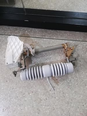 IEC standard high voltage 11kv Porcelain Drop Out Fuse with arc-extinquishing chamber